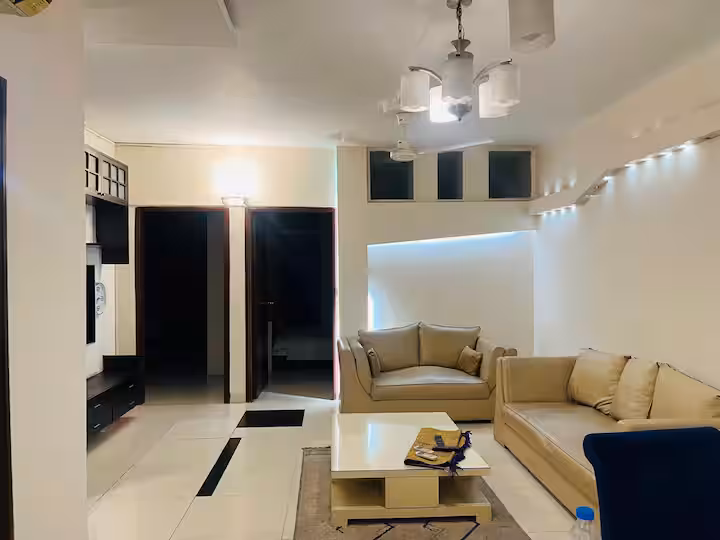 Shared living room · Banani